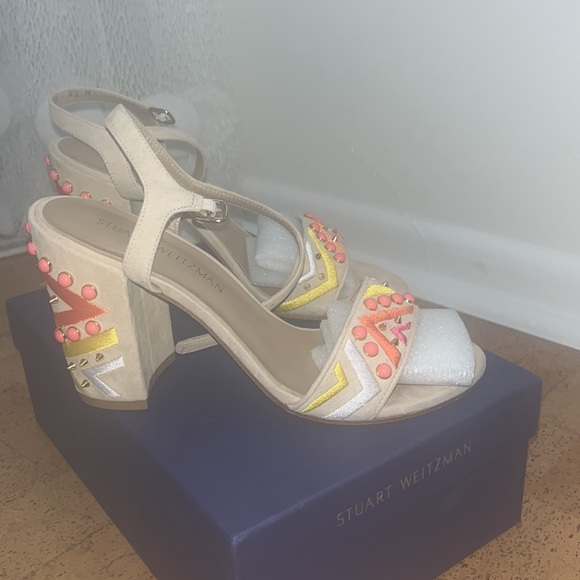 Stuart Weitzman Beach Suede Heel . Size 8.5 - Picture 5 of 8